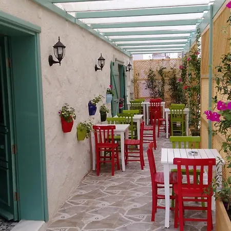 מלון Alya Mou Butik Çeşme