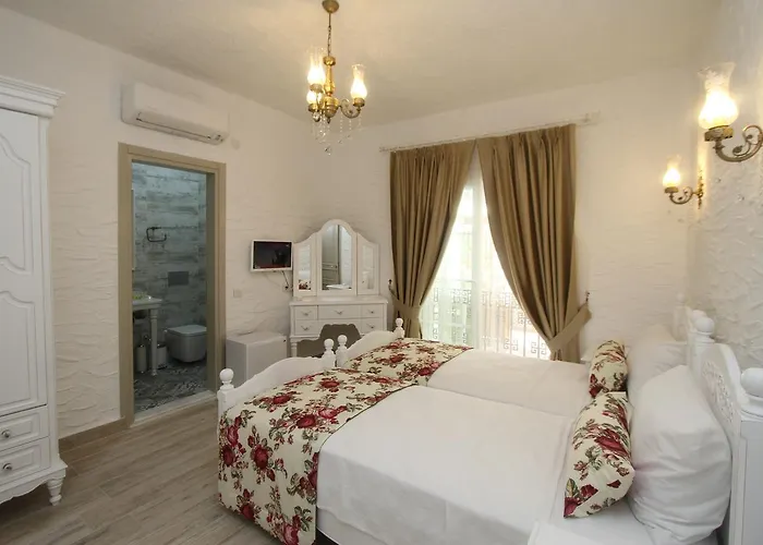 Alya Mou Butik * Çeşme