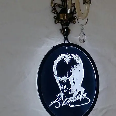 Alya Mou Butik Otel *